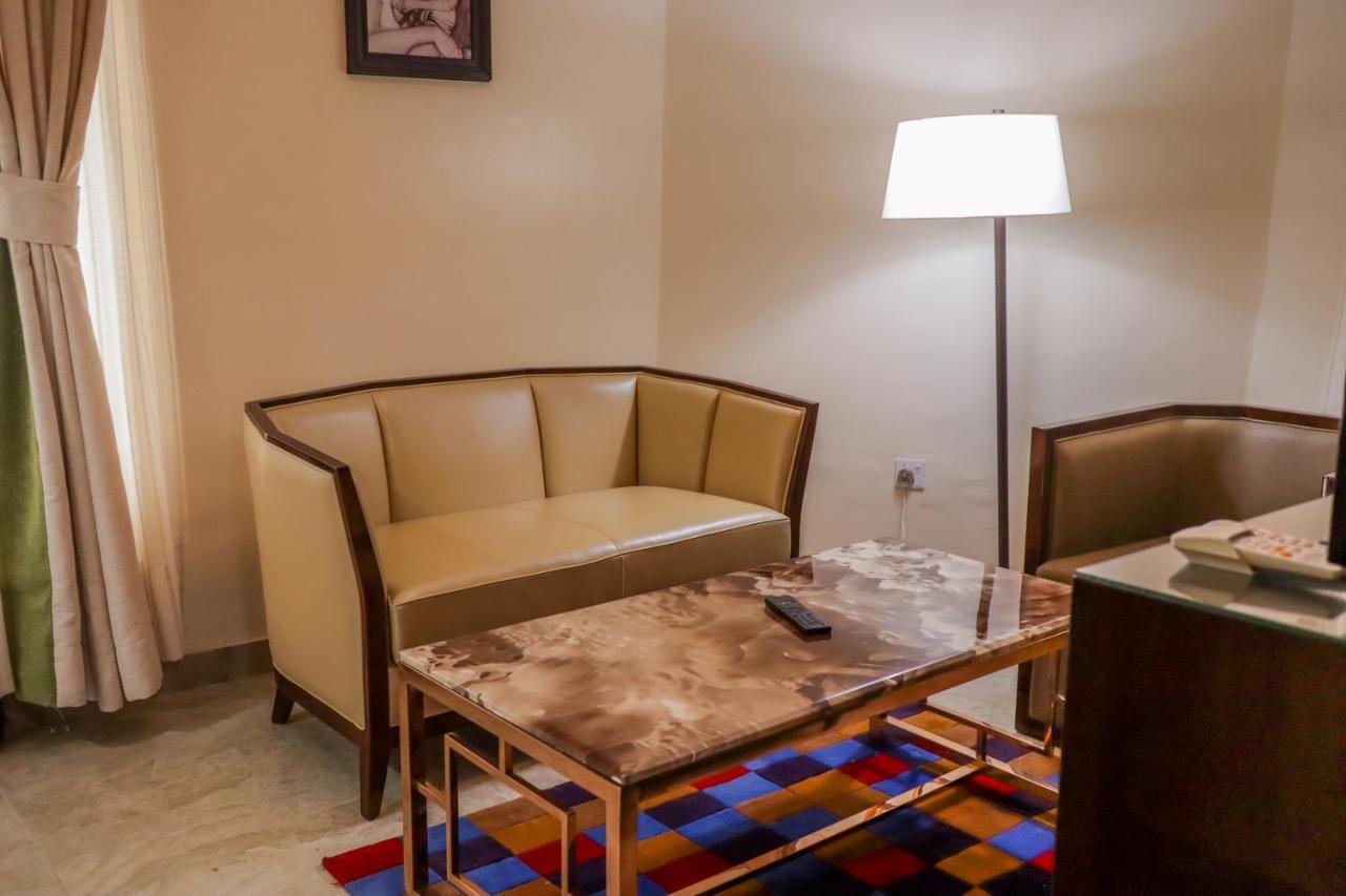 De Rembrandt Classic Hotel Ikeja Buitenkant foto
